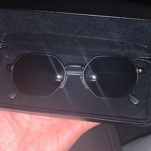 Brand new Versace sunglasses OVE2194